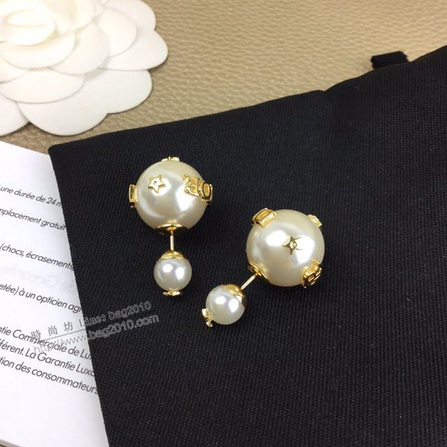 Dior飾品 迪奧經典熱銷款珍珠耳環  zgd1094